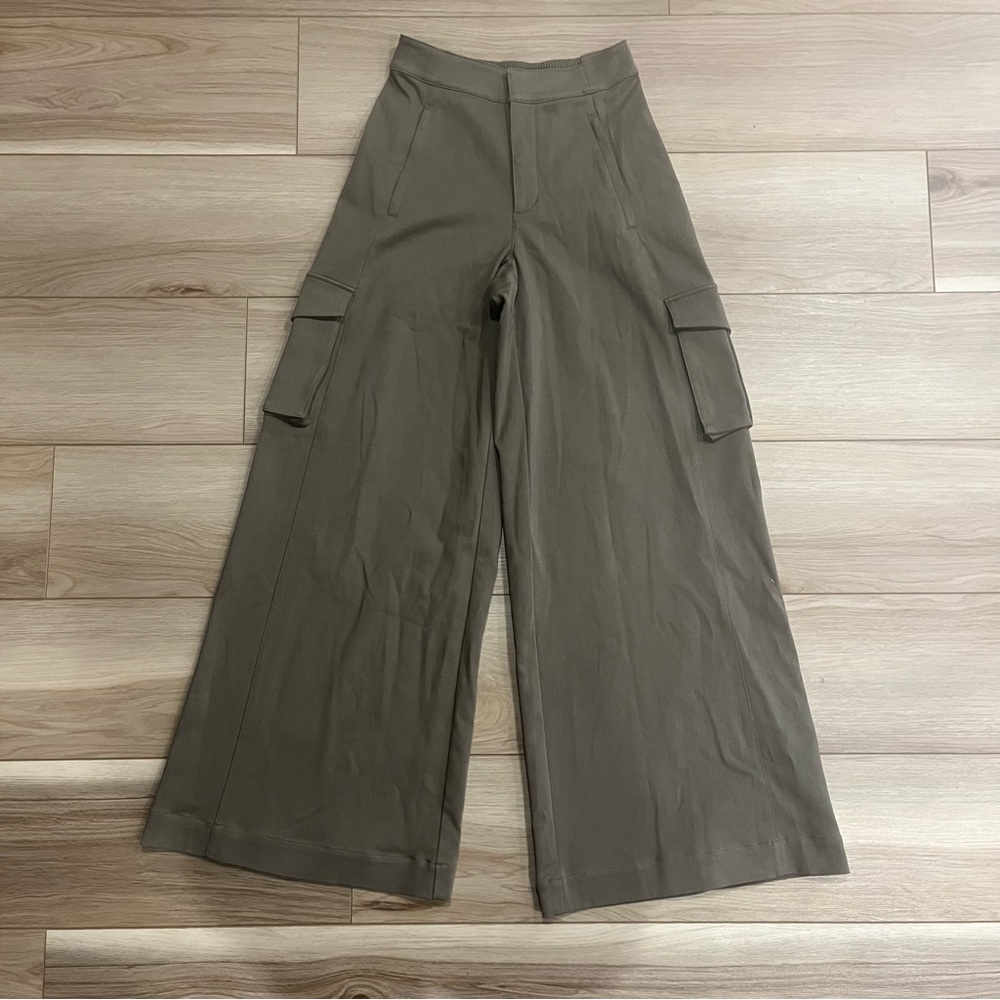 Alo Wide Leg Cargo Trouser Pants